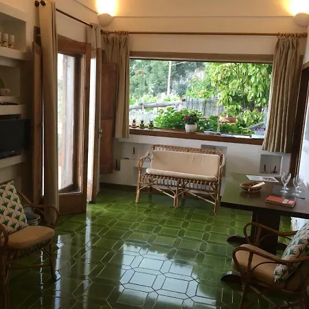 L ' Adelaide Vakantiehuis Praiano